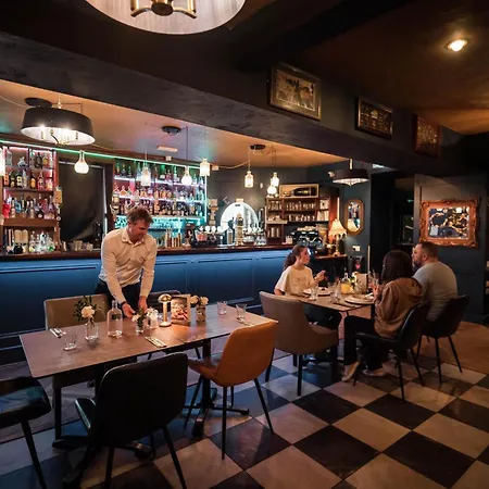 Courtmacsherry Отель