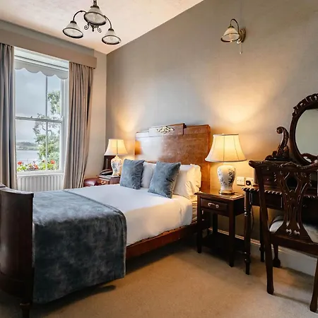 Courtmacsherry 3* Бандон