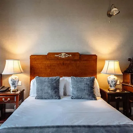 Отель Courtmacsherry 3*